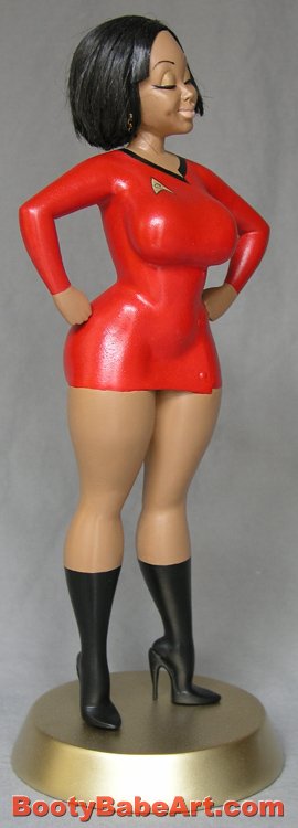 Uhura_Booty_Babe_5.thumb.jpg.bdb5e5ad92ad95743957f02577d6e2a9.jpg